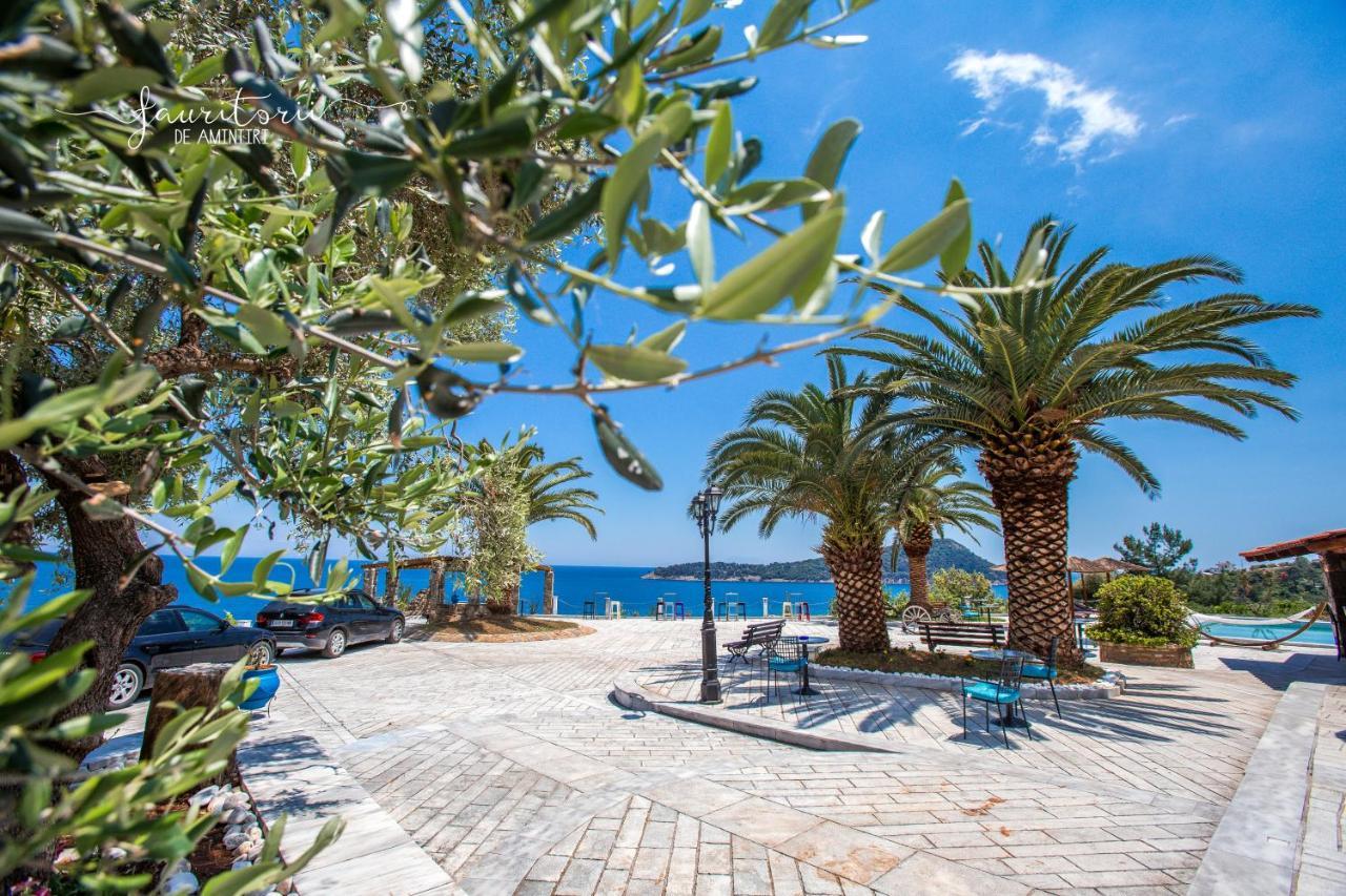 Kinira Beach Hotel Eksteriør billede