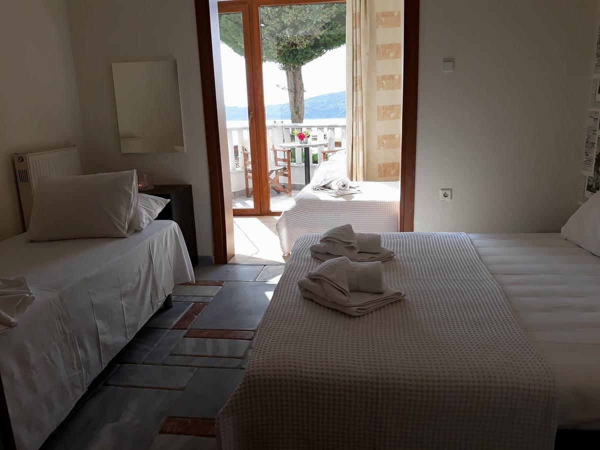 Kinira Beach Hotel Eksteriør billede